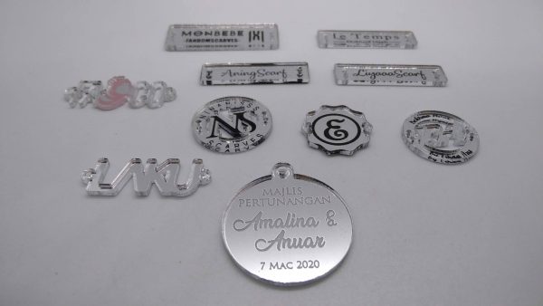 Tag Acrylic Silver Mirror Black Design